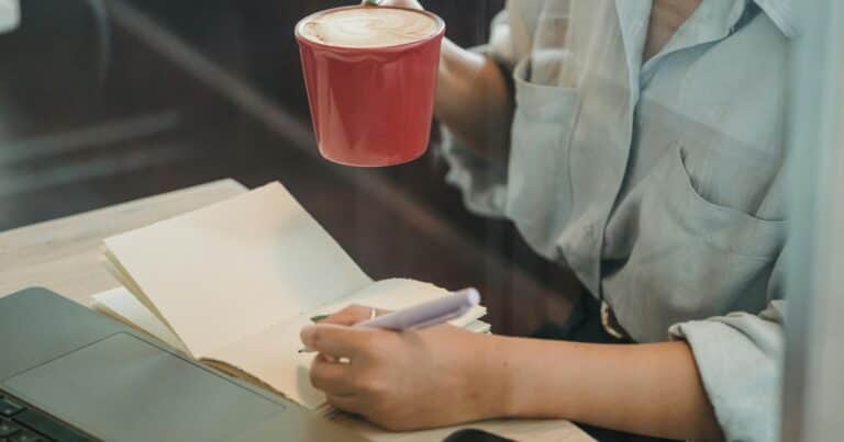 ¿Es buena idea agregar colágeno al café?: lo que tenés que saber de las nuevas investigaciones