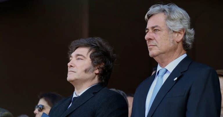Pulseada silenciosa entre el Gobierno y el campo por el dólar y las retenciones: la advertencia de Milei y el guiño que esperan los productores