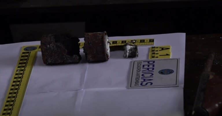 Un policía sacaba granadas de gas lacrimógeno de la Bonaerense y las vendía por Marketplace