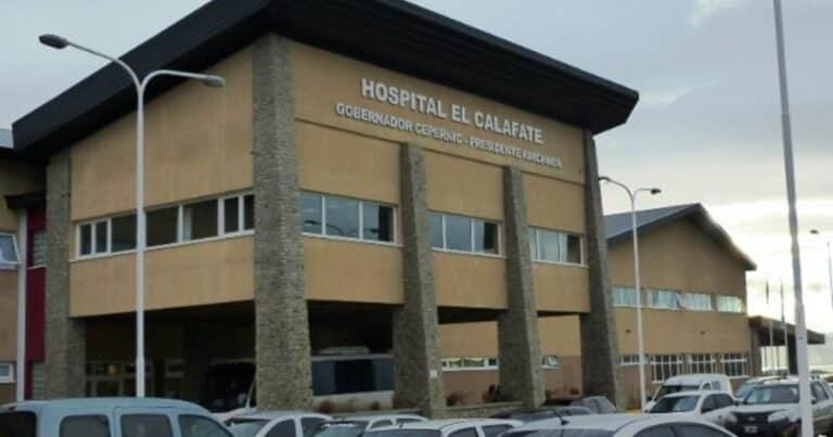 Sacaron un busto de Néstor Kirchner de un hospital de El Calafate y el empresario K Rudy Ulloa estalló de bronca: «Perdónalos señor, no saben lo que hacen»