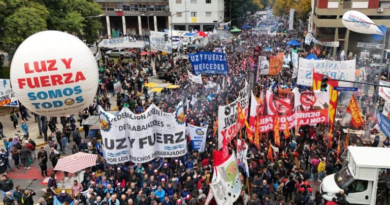 La CGT se anticipa al nuevo paro contra Milei y se moviliza este miércoles en apoyo a los jubilados