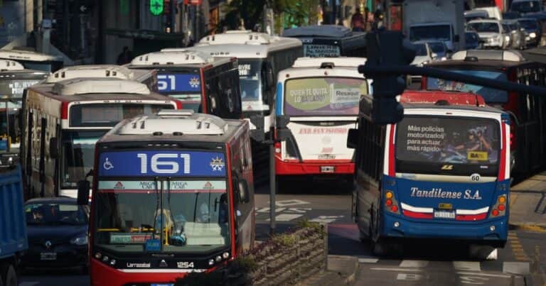 A 48 horas del tercer paro contra Milei: confirman que habrá colectivos y en la CGT temen que la huelga fracase