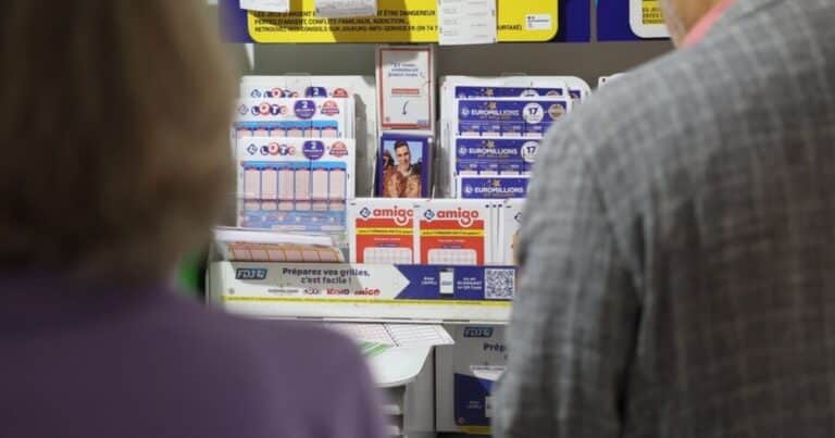 Ganó 275 millones de dólares en la lotería, el mayor premio de la historia, pero no puede cobrar