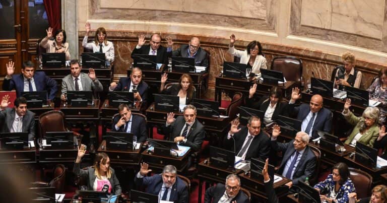Tras la derrota por los pliegos de los jueces de la Corte, el oficialismo convoca a tratar Ficha Limpia en el Senado