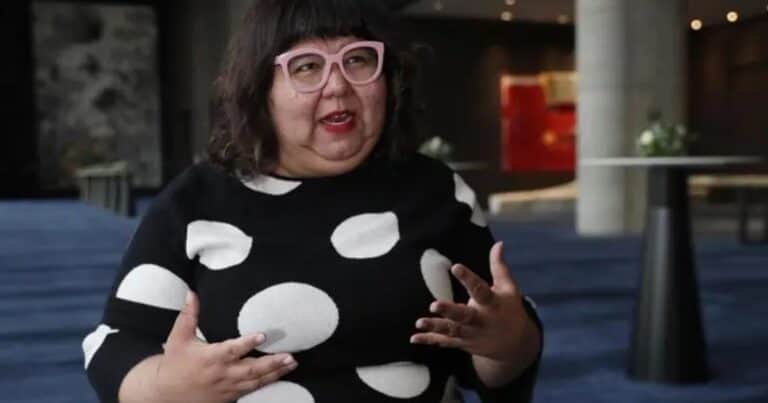 La escritora Virgie Tovar denuncia la gordofobia estructural en Latinoamérica