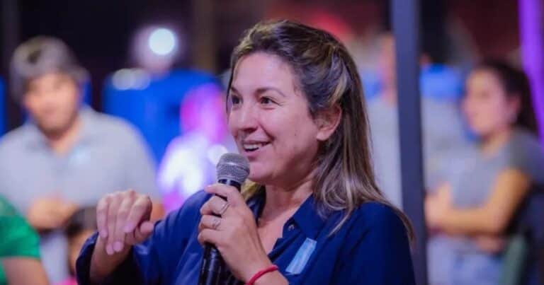 Polémica con una intendenta de Catamarca: faltó al acto del 25 de Mayo, dijo que estaba enferma, pero se había ido al Caribe