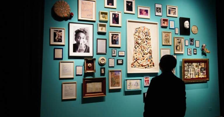 ‘Esto es Teatro’: La exposición que revive la contracultura del Di Tella al Parakultural