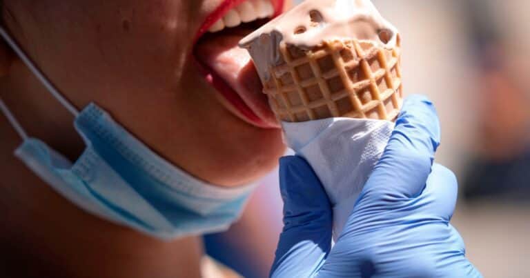 Alerta en Estados Unidos: retiran más de 190.000 litros de helado por riesgo de contaminación