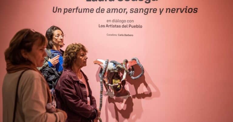 Cuerpos, historia y materiales: dos exposiciones imperdibles en el Centro Cultural Recoleta