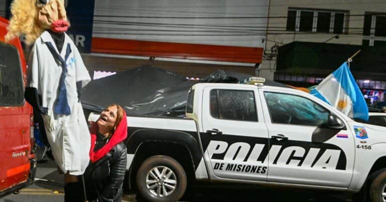 El Tribunal de Justicia revocó una decisión y 20.000 policías y militares podrán votar en una elección provincial