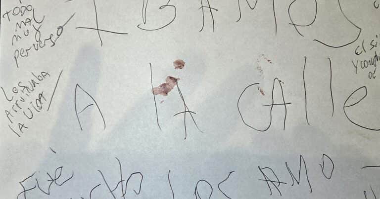 La carta detrás de la masacre de Villa Crespo: mancha de sangre y una frase que abre nuevos interrogantes