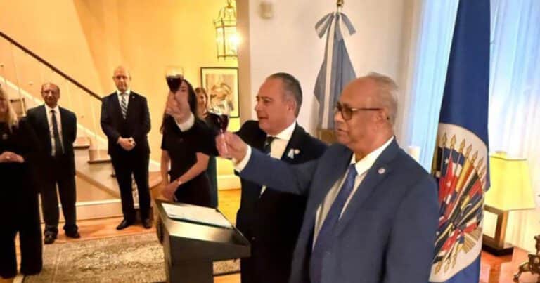 El nuevo secretario general de la OEA y lo que espera de Argentina: “No me fijo en las diferencias, me fijo en lo que nos une”