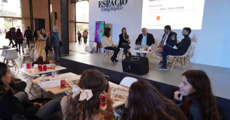 Feria del Libro 2025: los recomendados de hoy 1 de mayo