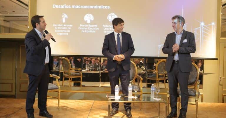 Menos «euforia canchera» y qué pasa con el dólar a $ 1.400: las miradas de dos economistas sobre la política del Gobierno