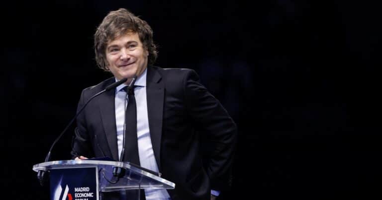 «Justicia. Fin»: la reacción de Milei ante el fallo de la Corte Suprema que dejó firme la condena contra Cristina Kirchner