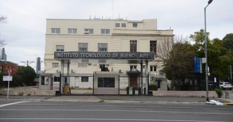 La familia dueña de Pampa Energía compró uno de los edificios más codiciados de Puerto Madero