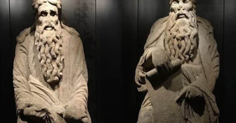 La Justicia obliga a los herederos de Francisco Franco a devolver dos estatuas apropiadas