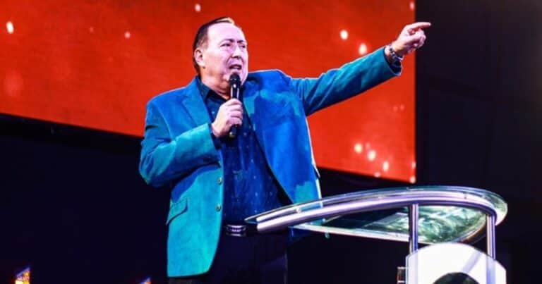 El pastor de Chaco ahora dice que tenía 9500 dólares y no 100 mil en su caja de seguridad milagrosa