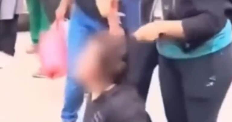 La golpearon, la desnudaron y le cortaron el pelo: una mujer de Tucumán fue acusada de robar 5 millones de pesos en Bolivia