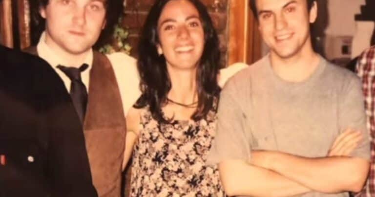 Javier Milei y sus medidas, EN VIVO: la foto retro del Presidente con un intendente que se pasó a la Libertad Avanza y será su candidato en la sección con más votantes de la Provincia