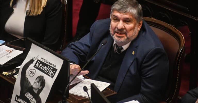 Mayans cruzó al Gobierno por la sesión del Senado: «Fue plenamente válida, es una estupidez negarlo»
