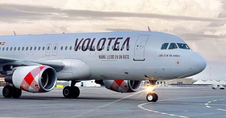 Filtran un devastador video del hombre que murió tras ser succionado por el motor de un avión y surge otra teoría en la investigación