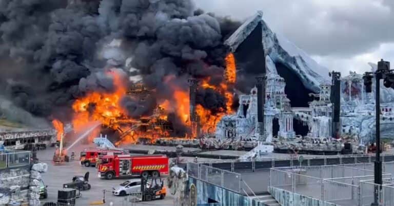 Se quema Tomorrowland: las impresionantes imágenes del incendio en Bélgica