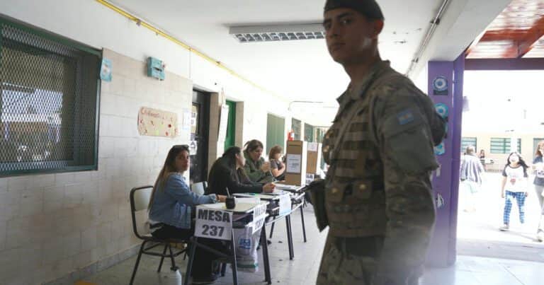 Hay 14.376.592 electores habilitados para votar en la Provincia y por primera vez más de un millón son extranjeros