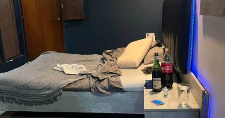 Le dan Fernet en un hotel alojamiento, lo duermen, le roban la camioneta y en la huida rompen el portón de entrada: dos viudas negras son buscadas en Rosario