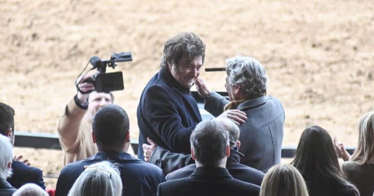 Javier Milei bajó las retenciones, «pero el poncho no aparece»