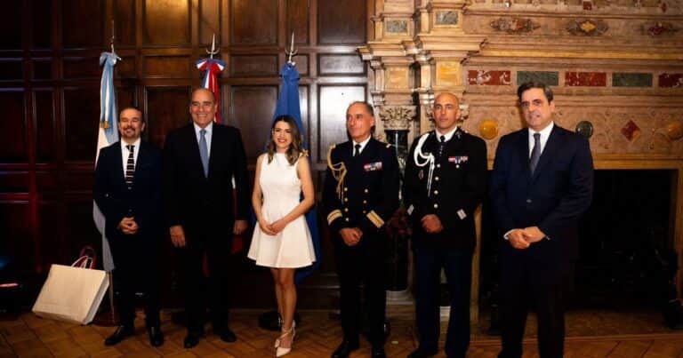 La embajada de Francia celebró su día nacional, con acento en las coincidencias con Milei