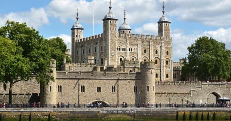 La misteriosa desaparición de dos príncipes en la Torre de Londres resurge tras una nueva teoría