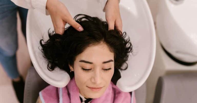 Leire Barrutia, dermatóloga: “Si tenés caída del cabello, esto es lo que pasa con el champú”
