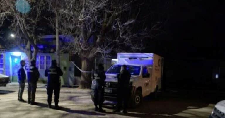 Conmoción en Río Cuarto: una mujer bajo tratamiento psiquiátrico mató a cuchillazos a su hijo de 14 años