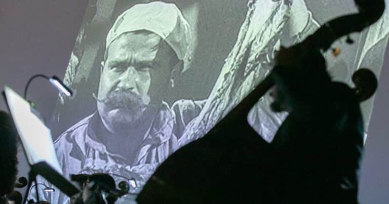 Paradojas: Un film legendario del cine comunista fue celebrado en el Palacio Libertad