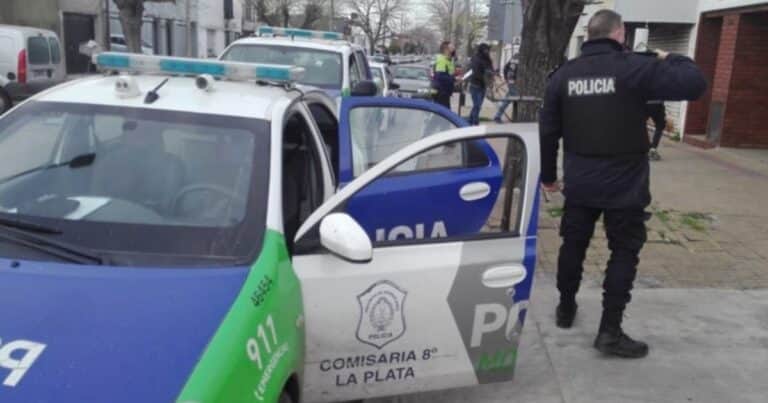 Inseguridad en La Plata: un policía de la Bonaerense se resistió a un robo y mató de un tiro a un motochorro de 16 años