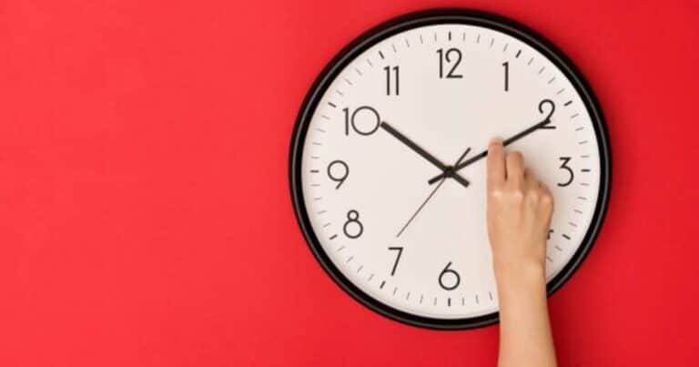 ¿Cambia la hora en Argentina? Debaten un proyecto para modificar el huso horario en todo el país