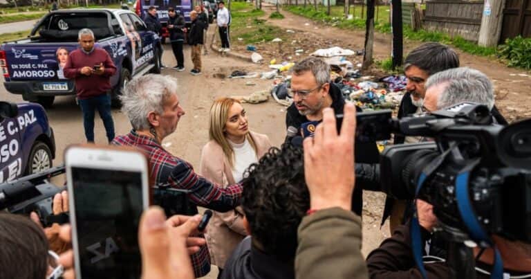 Campaña caliente: militantes K le tiraron piedras a una caravana que encabezaba un candidato de La Libertad Avanza en José C. Paz