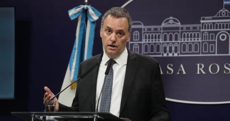 El Gobierno confirmó que enviará al Congreso el proyecto para sancionar a los funcionarios que no defiendan el déficit cero