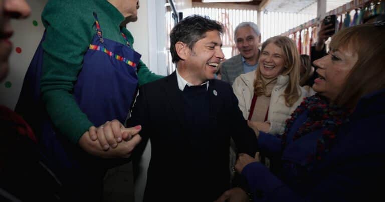 Kicillof avisa que no hará campaña con el escándalo de los audios, pero se sube a las críticas contra el Gobierno