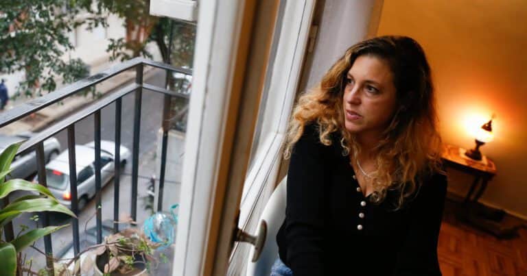 Ariana Harwicz: «Tengo algo para decir y lo digo, no me importa si creen que es correcto»