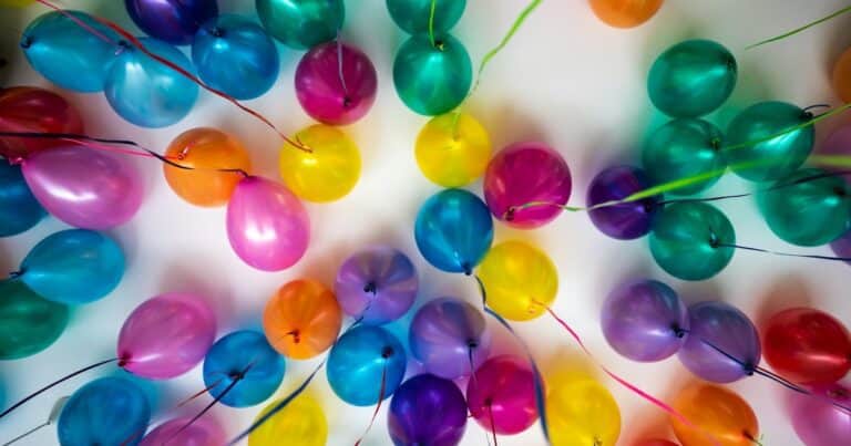 ¿Por qué murió un niño de 6 años tras inhalar helio en su cumpleaños?