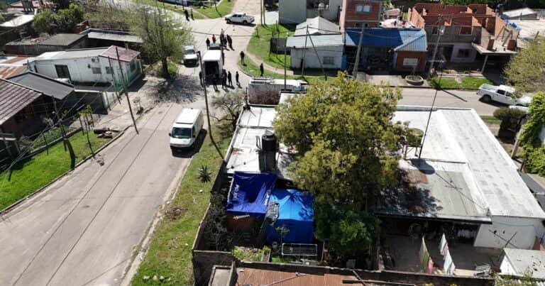 Jóvenes, salvajes y con sed de territorio: la banda de Julito o Pequeño J, detrás del triple crimen en Florencio Varela