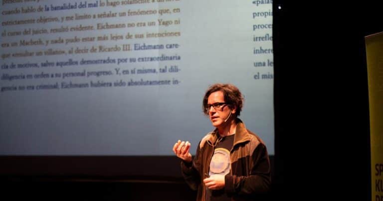 Filosofía, política y monstruos: la conferencia ‘Hannah Aren’t’ en el Centro Cultural San Martín