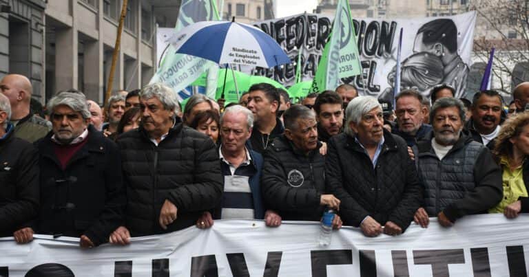 La marcha universitaria será masiva y tendrá el respaldo de Kicillof, la CGT, sectores de la oposición y las organizaciones sociales