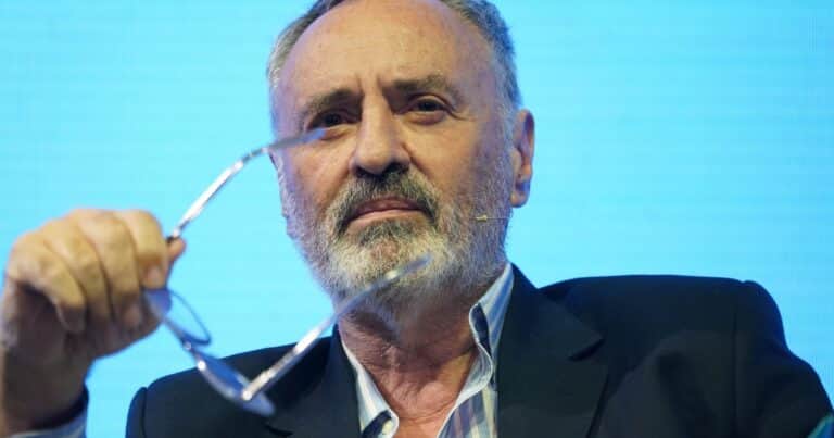 El político que anticipó la derrota de La Libertad Avanza en seis secciones y ganó su municipio del conurbano con boleta corta