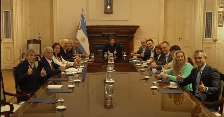 Reunión de Gabinete: Javier Milei escuchó a sus ministros, dio un respiro a la campaña y se enfocó en la gestión