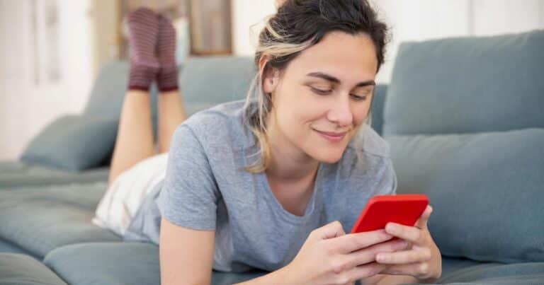Ocultá tu última conexión en WhatsApp: aprendé a controlar quién ve tu actividad