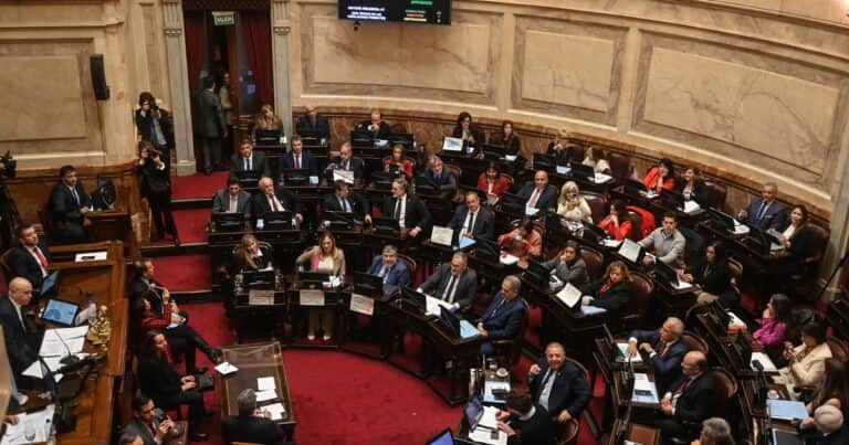 La oposición le dio otro golpe a Milei: el Senado le volteó por primera vez un veto y ratificó la emergencia en discapacidad