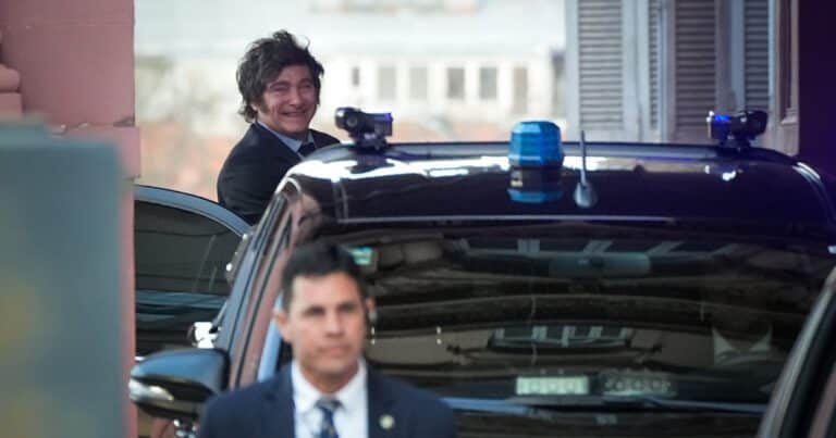 En el Gobierno oscilan entre el desconcierto y las críticas a la oposición por la incertidumbre electoral